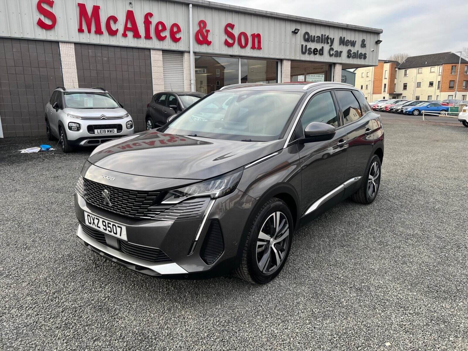 Apr 2021 Peugeot 3008 1.2 PureTech Allure Premium 5dr