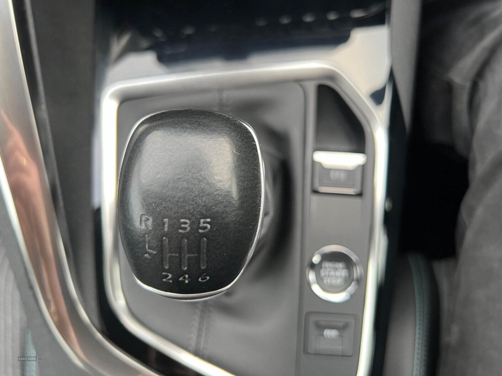 Apr 2021 Peugeot 3008 1.2 PureTech Allure Premium 5dr