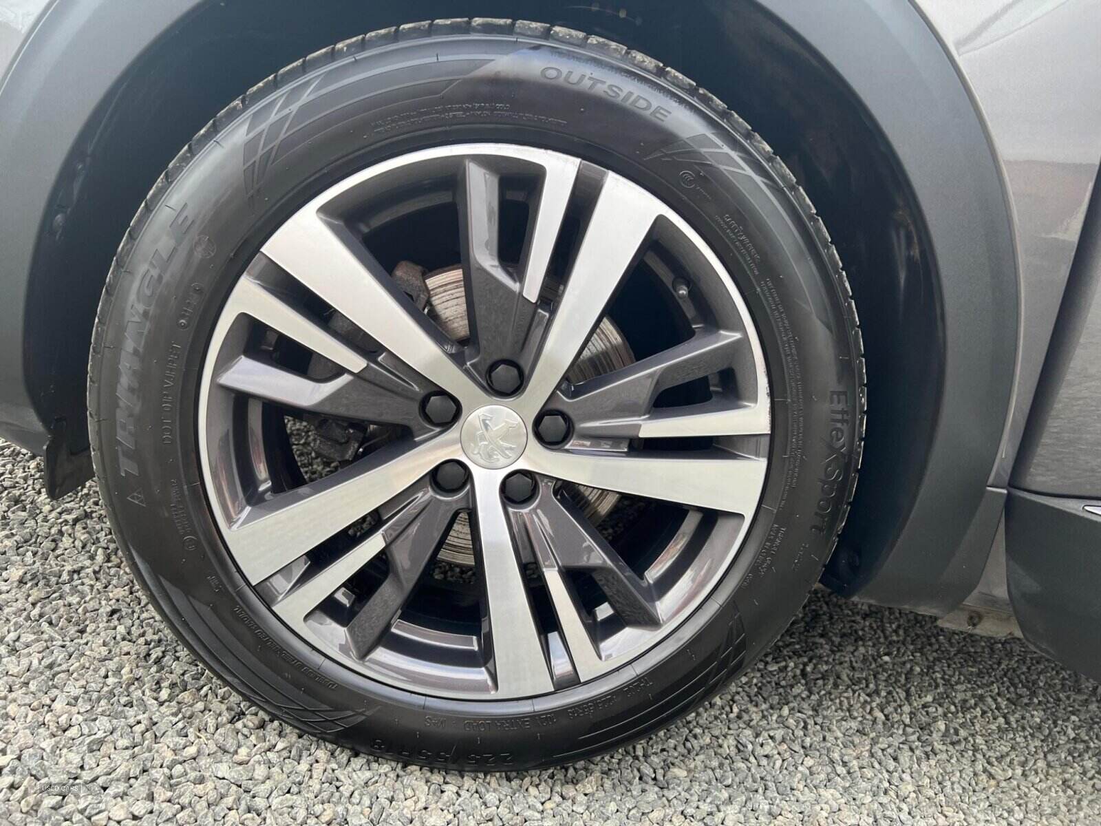 Apr 2021 Peugeot 3008 1.2 PureTech Allure Premium 5dr