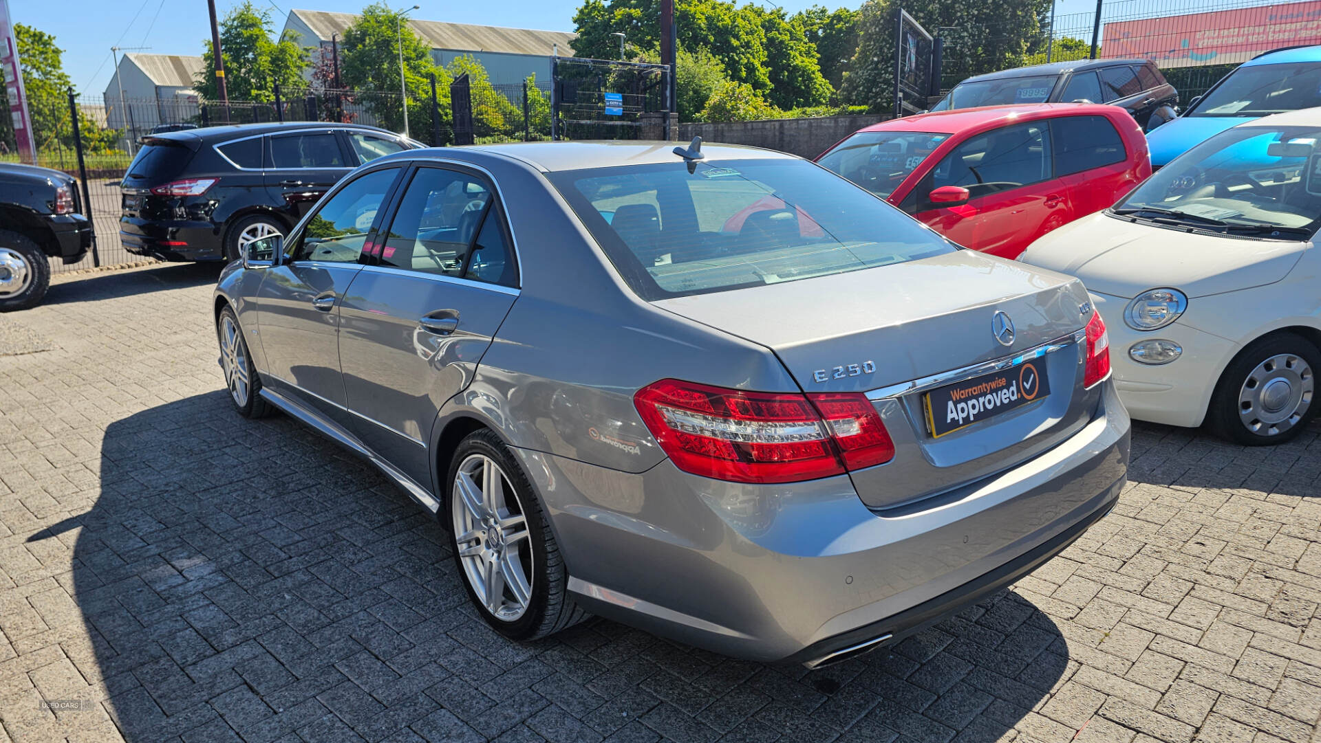 Sep 2012 Mercedes E-Class E250 CDI BlueEFFICIENCY Sport 4dr Tip Auto [7]