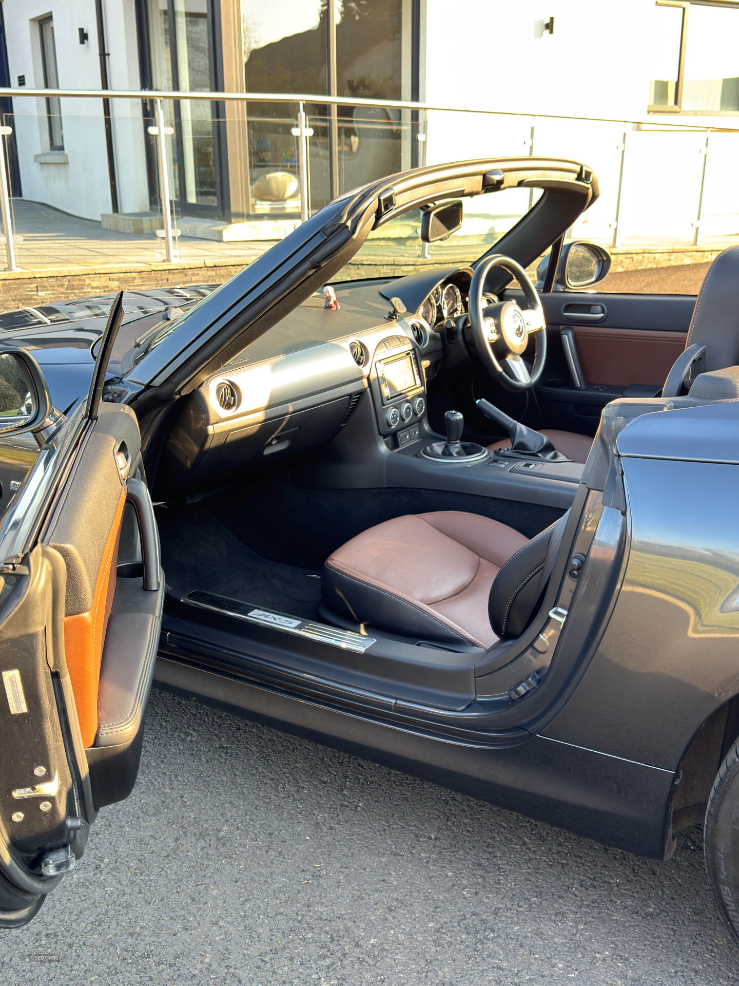 Oct 2013 Mazda MX-5 2.0i Venture Edition 2dr