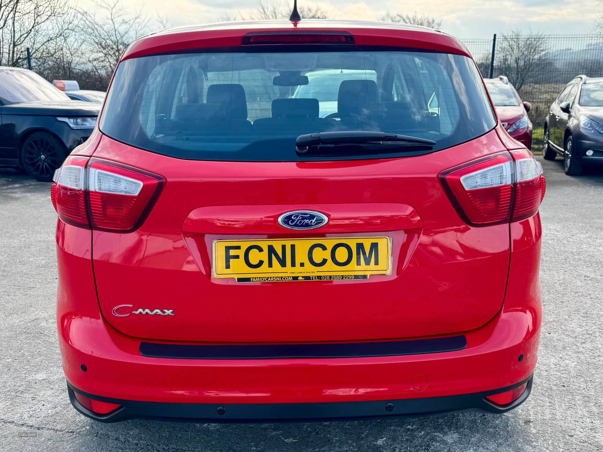 Jan 2014 Ford C-max 1.6 TDCi Titanium 5dr