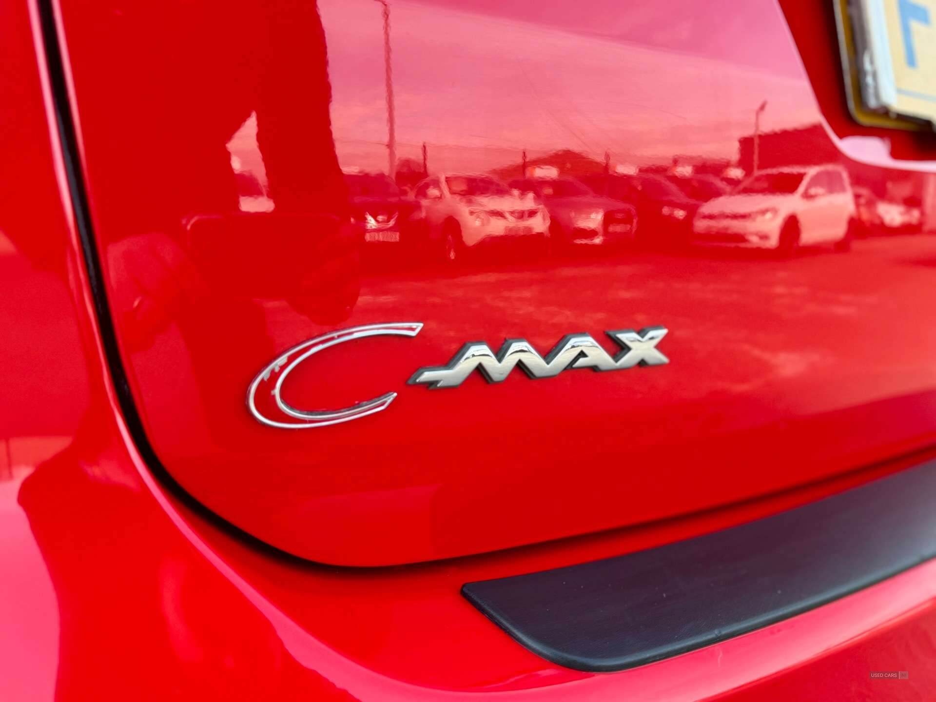 Jan 2014 Ford C-max 1.6 TDCi Titanium 5dr