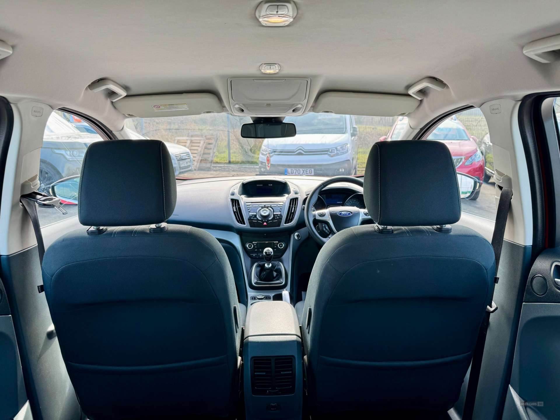 Jan 2014 Ford C-max 1.6 TDCi Titanium 5dr