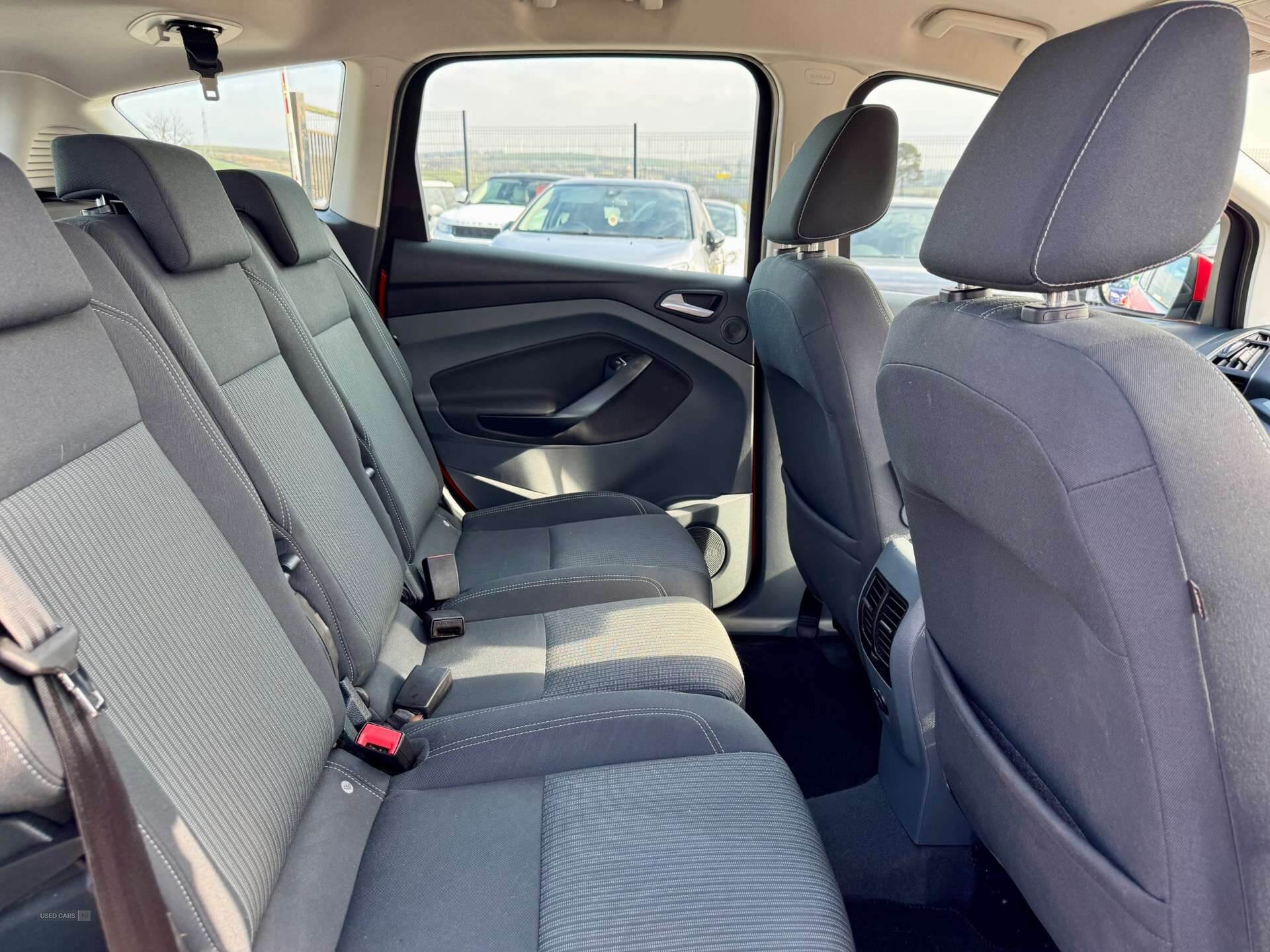 Jan 2014 Ford C-max 1.6 TDCi Titanium 5dr