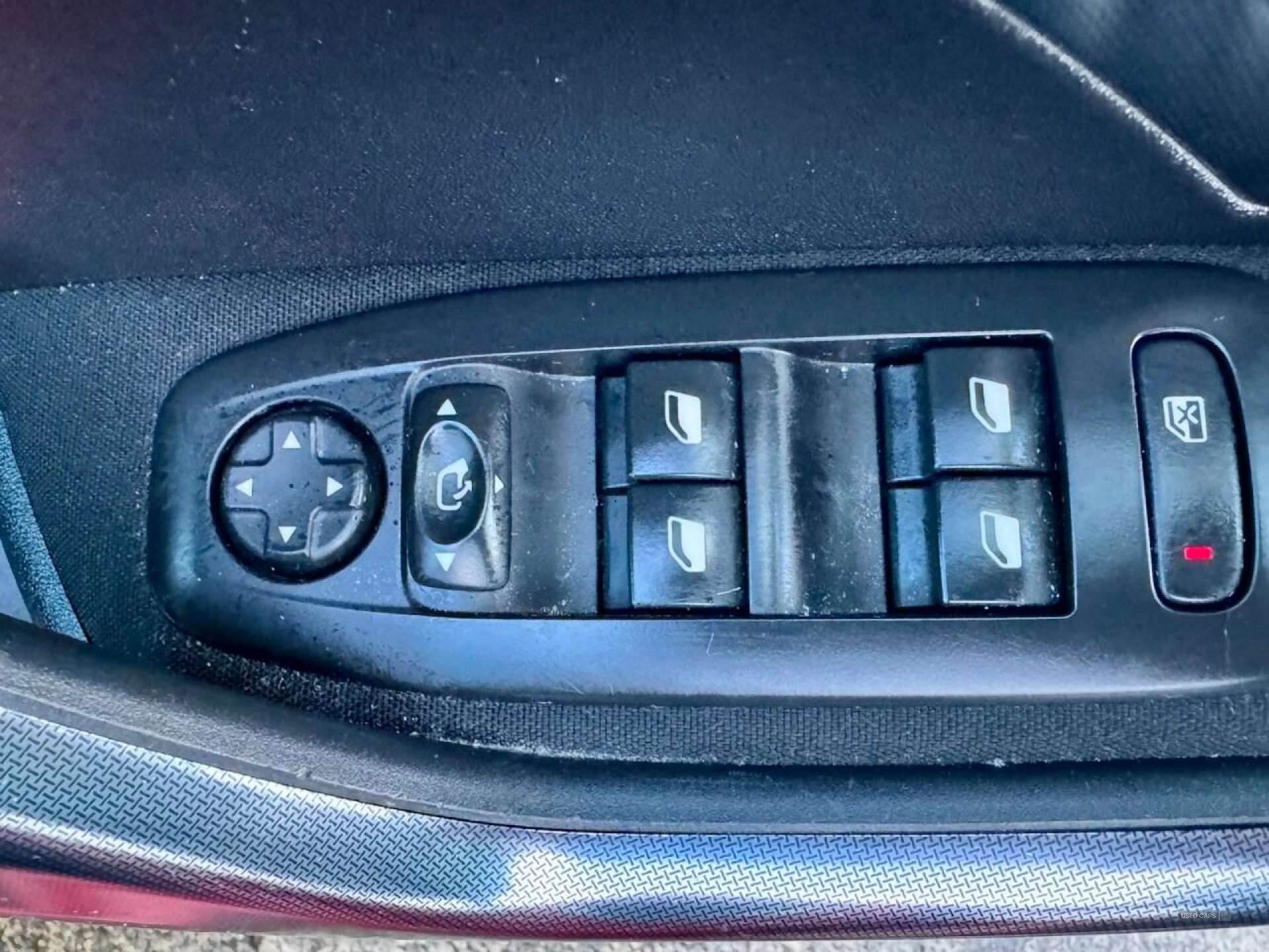 Mar 2017 Peugeot 2008 1.2 PureTech Allure 5dr