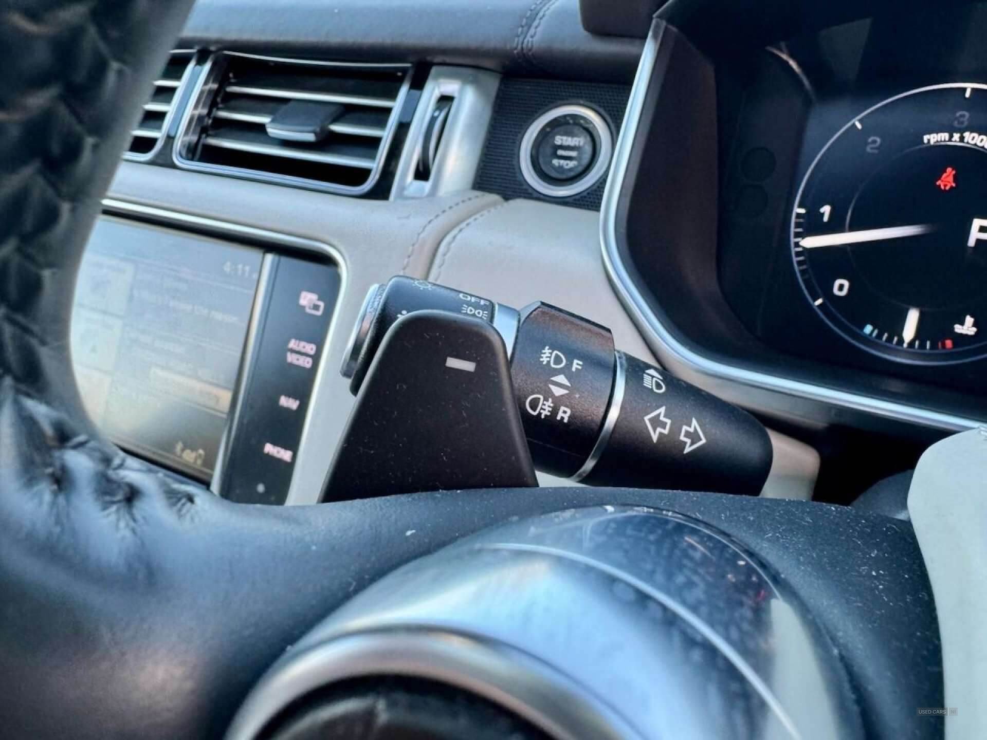 Jun 2013 Land Rover Range Rover 4.4 SDV8 Autobiography 4dr Auto