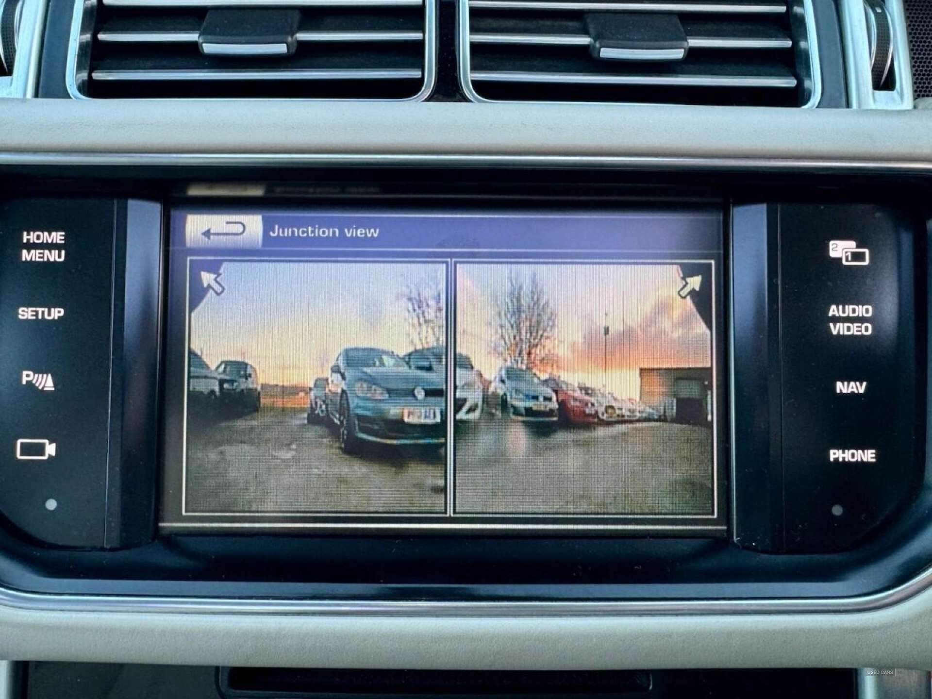 Jun 2013 Land Rover Range Rover 4.4 SDV8 Autobiography 4dr Auto