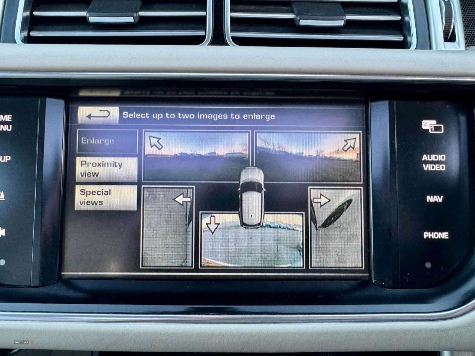 Jun 2013 Land Rover Range Rover 4.4 SDV8 Autobiography 4dr Auto