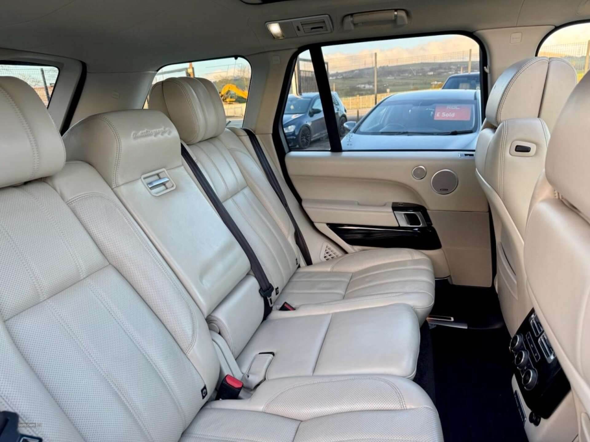 Jun 2013 Land Rover Range Rover 4.4 SDV8 Autobiography 4dr Auto