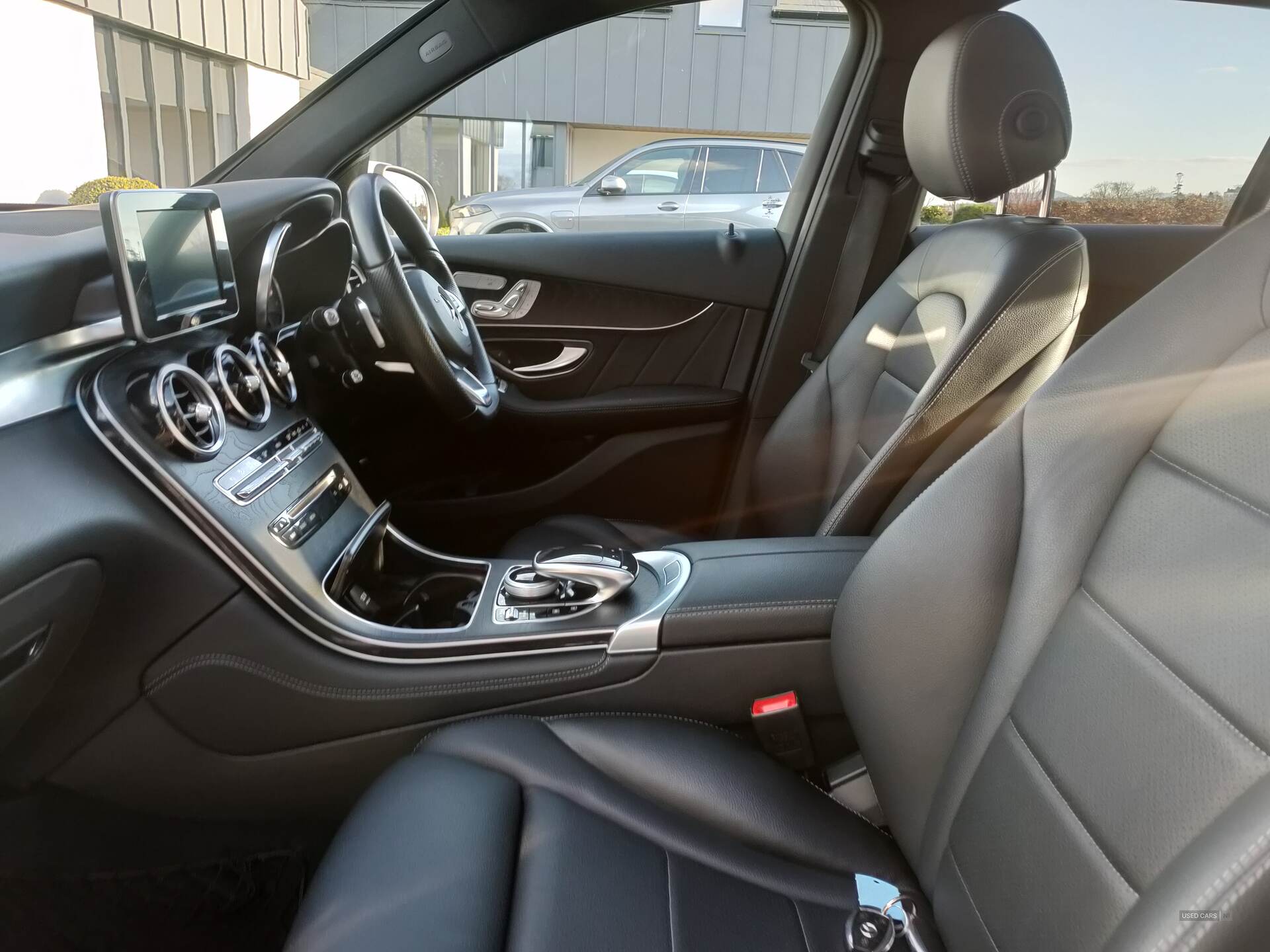 Dec 2016 Mercedes GLC-Class GLC 250d 4Matic AMG Line Premium 5dr 9G-Tronic
