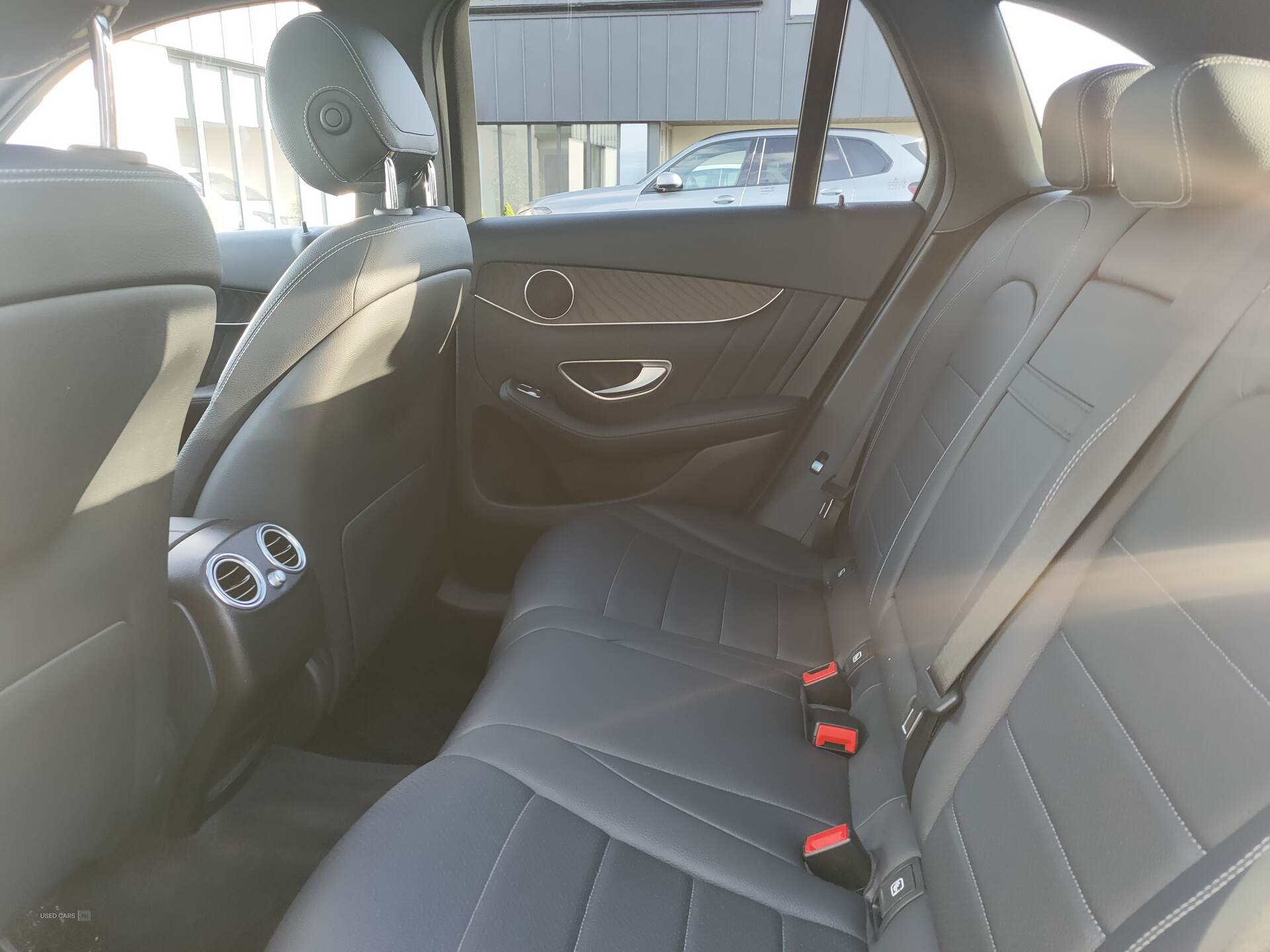 Dec 2016 Mercedes GLC-Class GLC 250d 4Matic AMG Line Premium 5dr 9G-Tronic