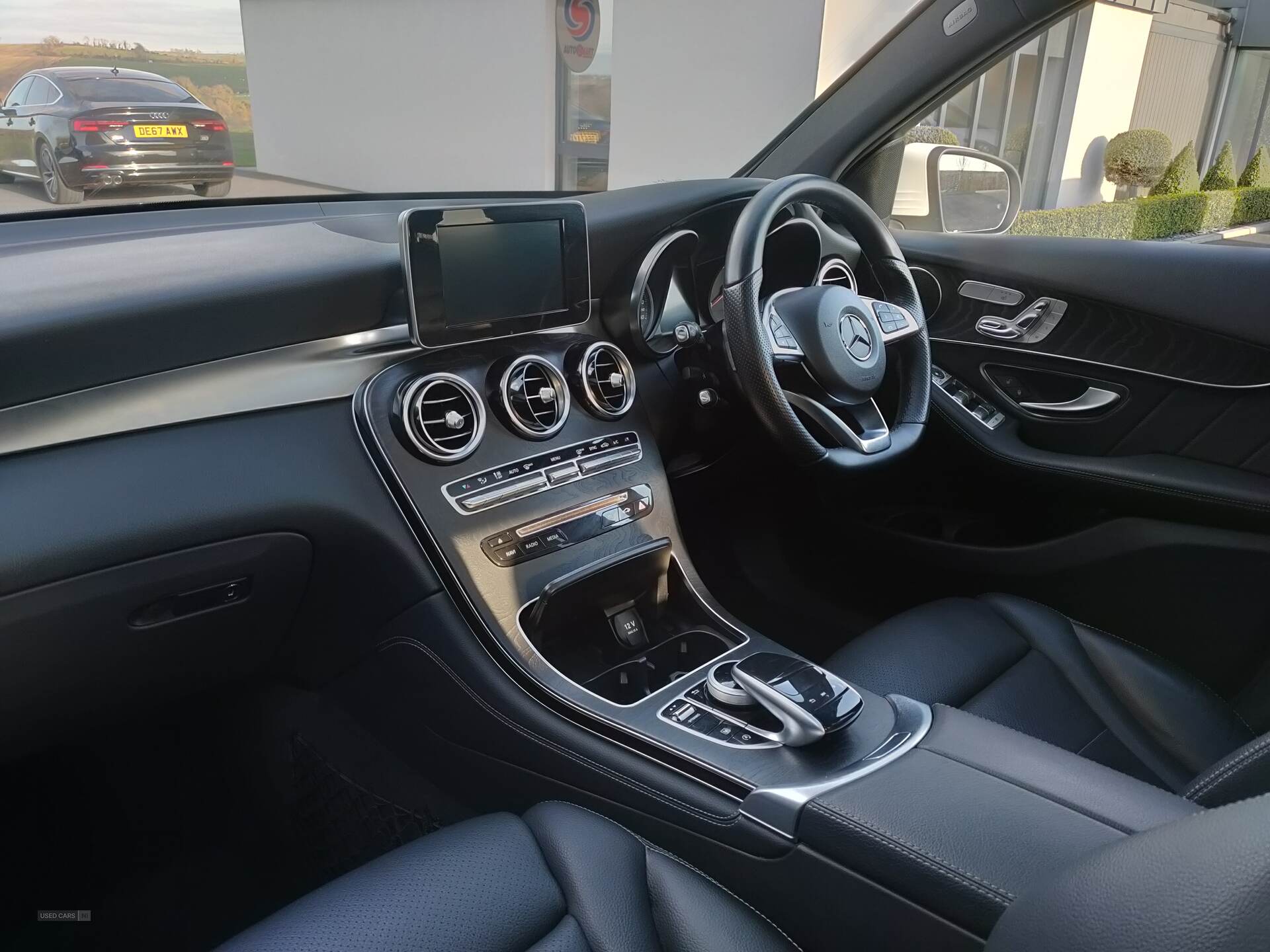 Dec 2016 Mercedes GLC-Class GLC 250d 4Matic AMG Line Premium 5dr 9G-Tronic