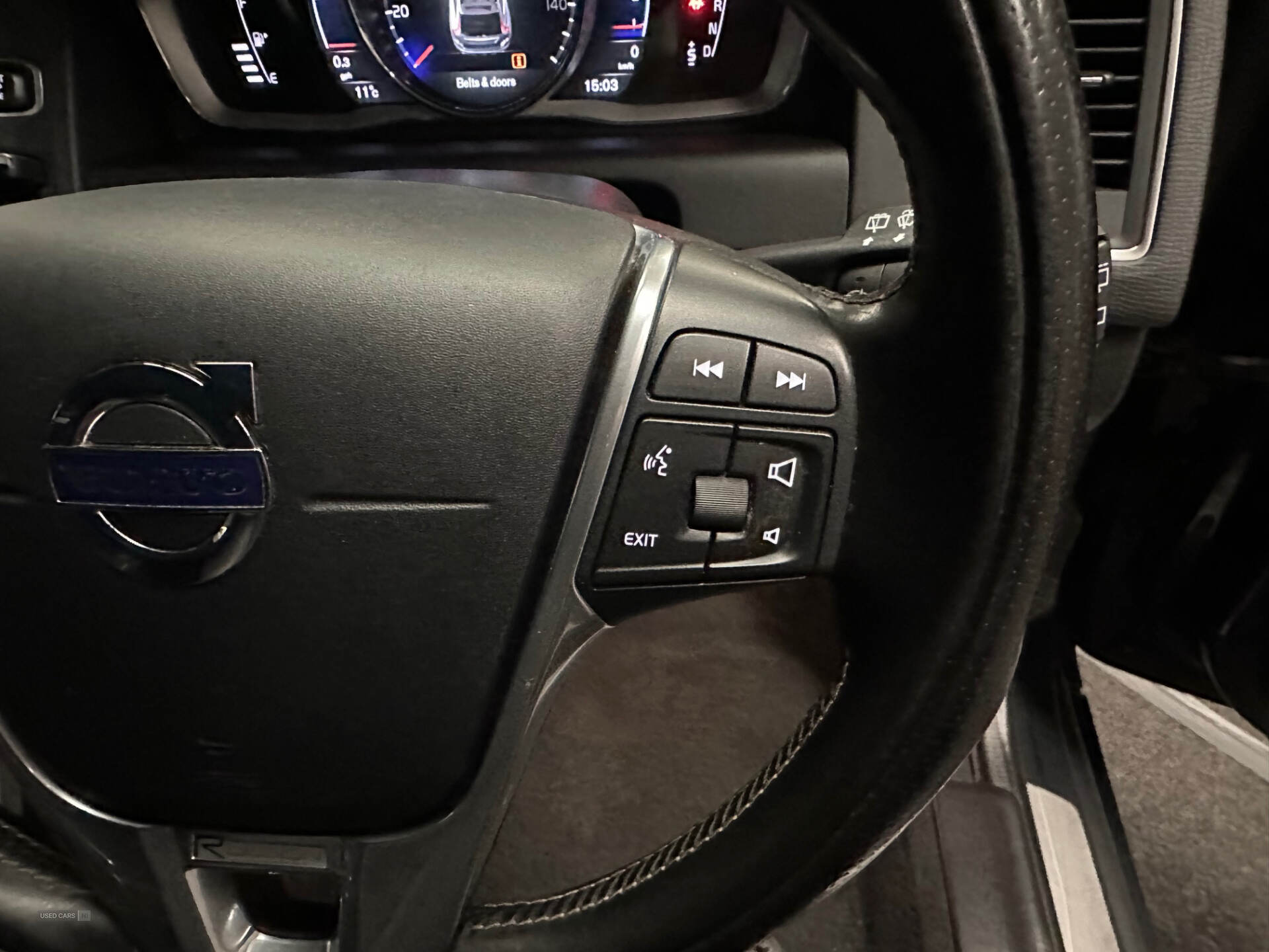 Mar 2017 Volvo XC60 D4 [190] R DESIGN Lux Nav 5dr AWD Geartronic