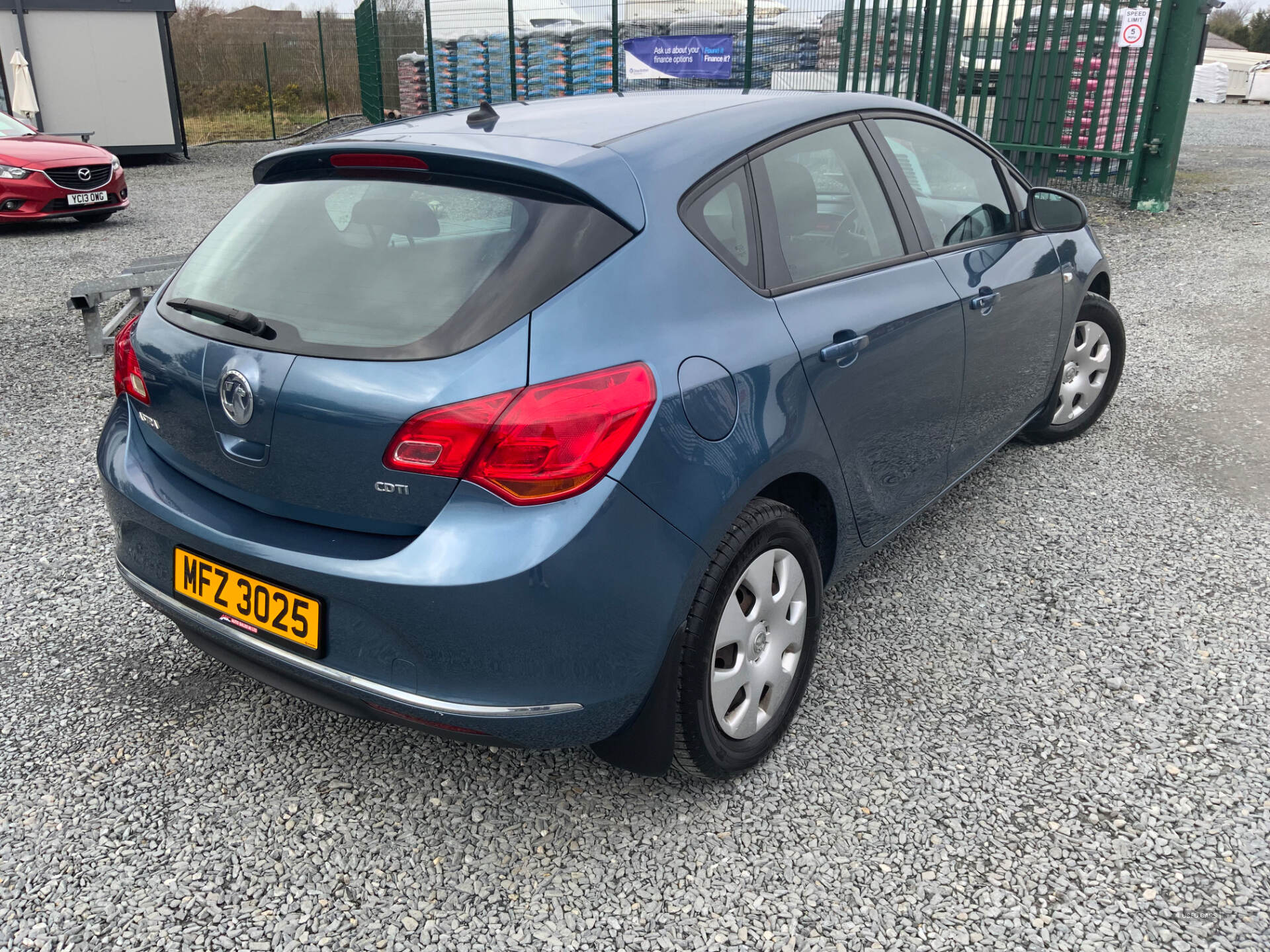 Apr 2013 Vauxhall Astra 1.7 CDTi 16V ecoFLEX ES 5dr [Start Stop]