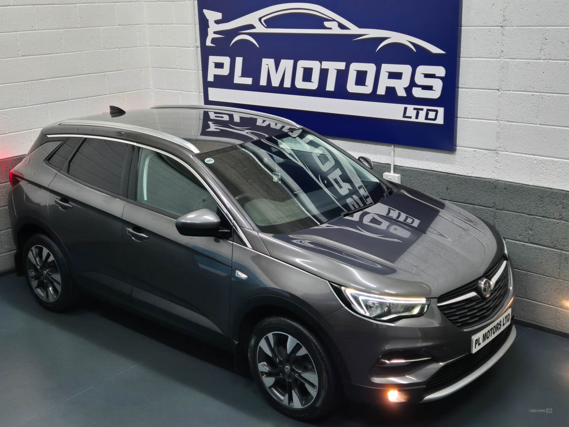 Aug 2018 Vauxhall Grandland X 1.2 Turbo Sport Nav 5dr