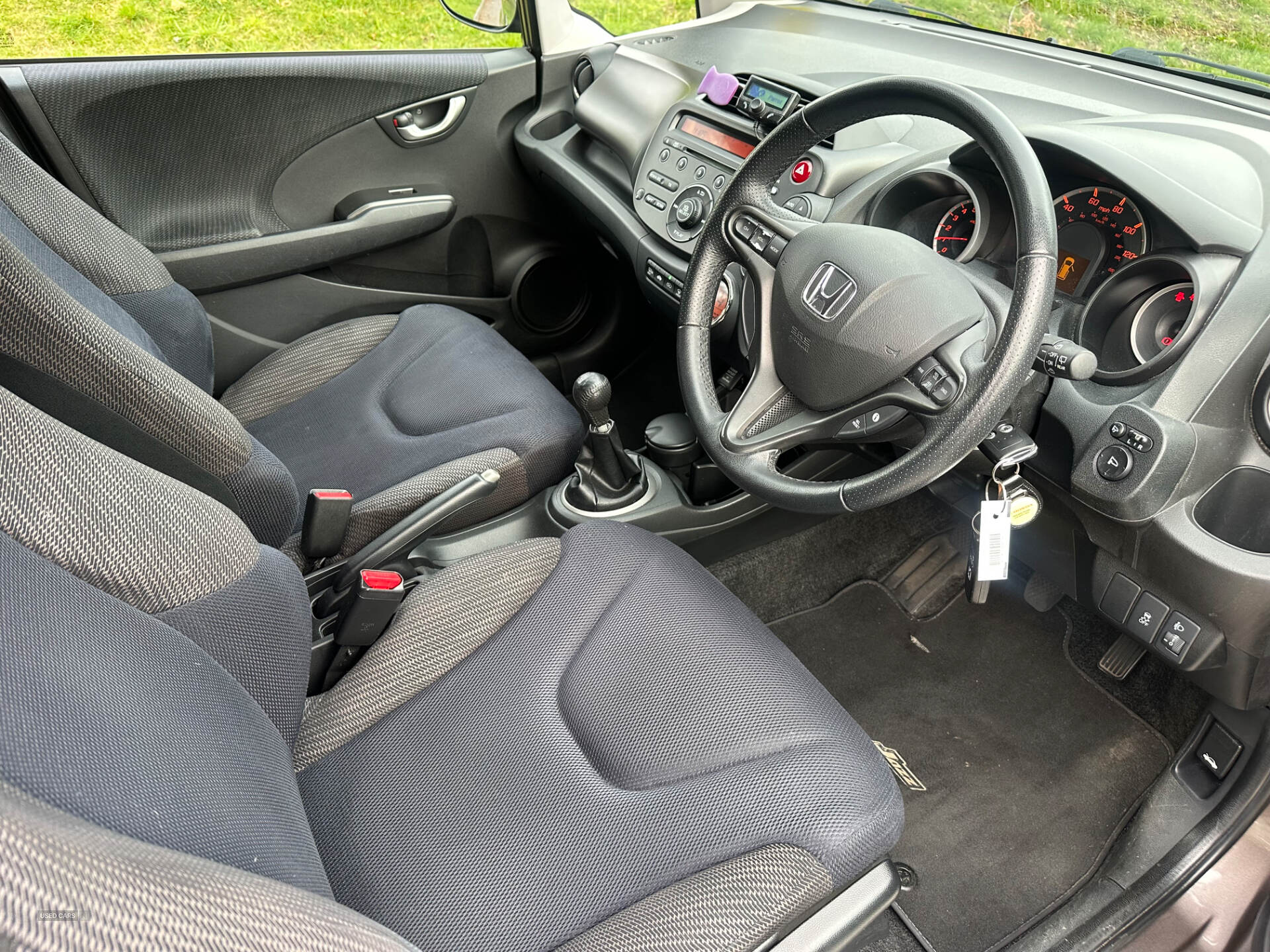 Dec 2014 Honda Jazz 1.4 i-VTEC ES Plus 5dr