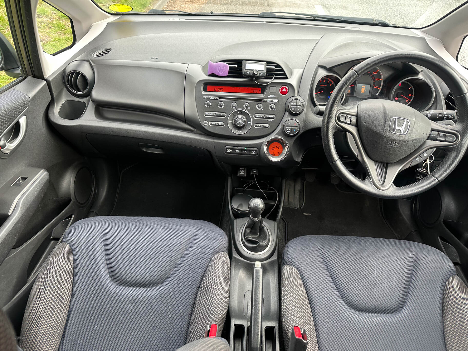 Dec 2014 Honda Jazz 1.4 i-VTEC ES Plus 5dr