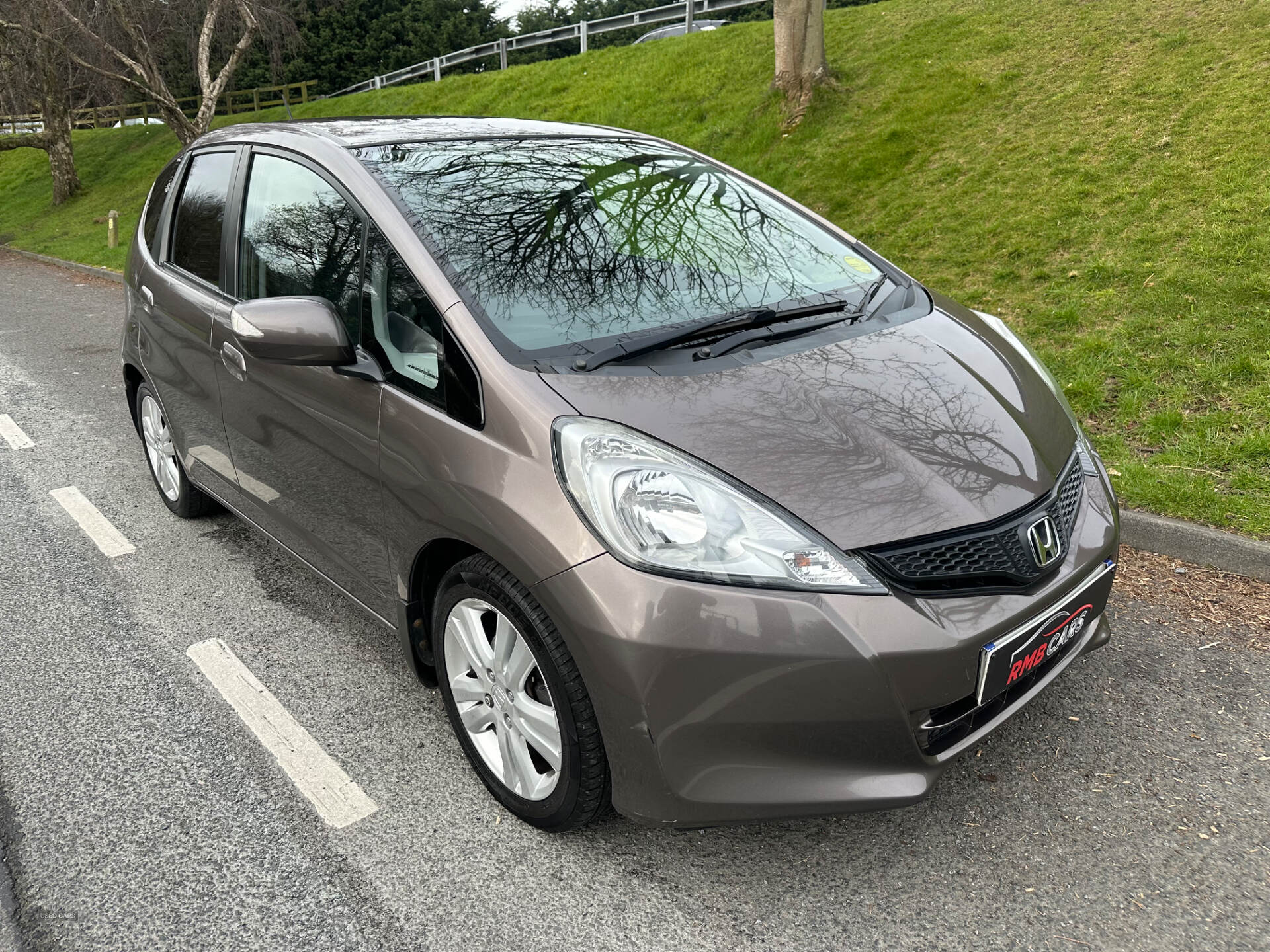 Dec 2014 Honda Jazz 1.4 i-VTEC ES Plus 5dr