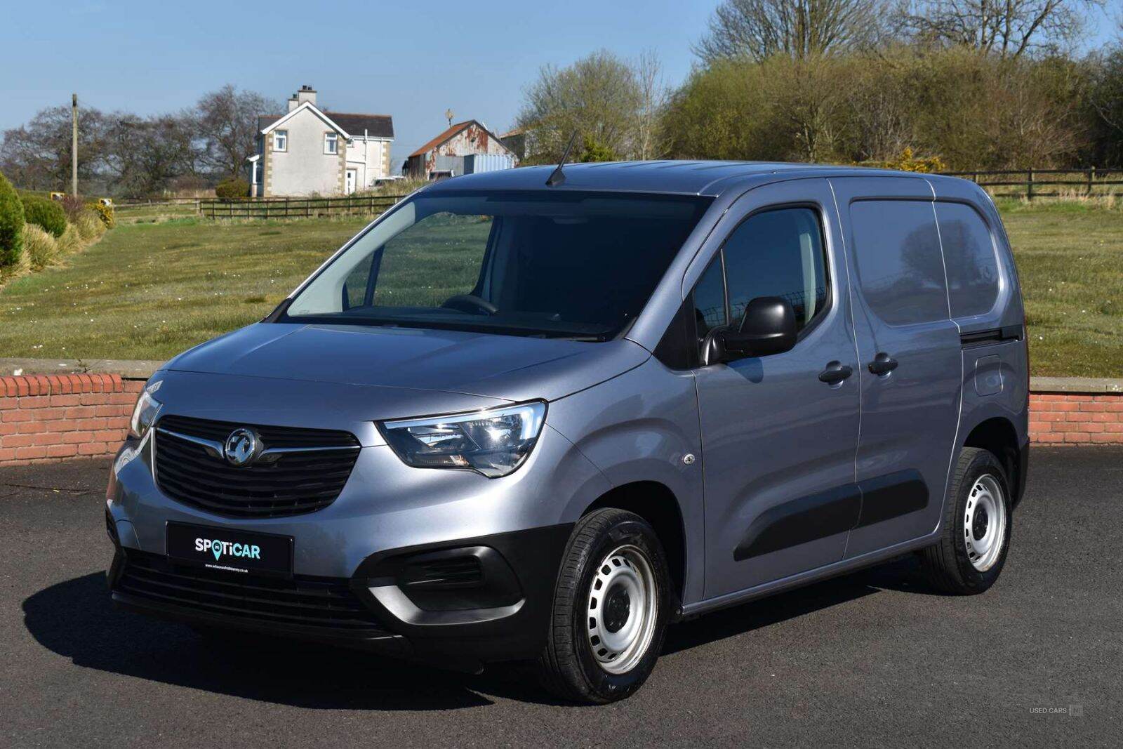 Aug 2022 Vauxhall Combo 2000 1.5 Turbo D 100ps H1 Dynamic Van