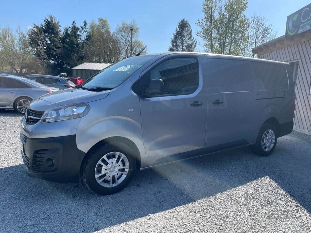 Nov 2019 Vauxhall Vivaro 2900 1.5d 100PS Dynamic H1 Van