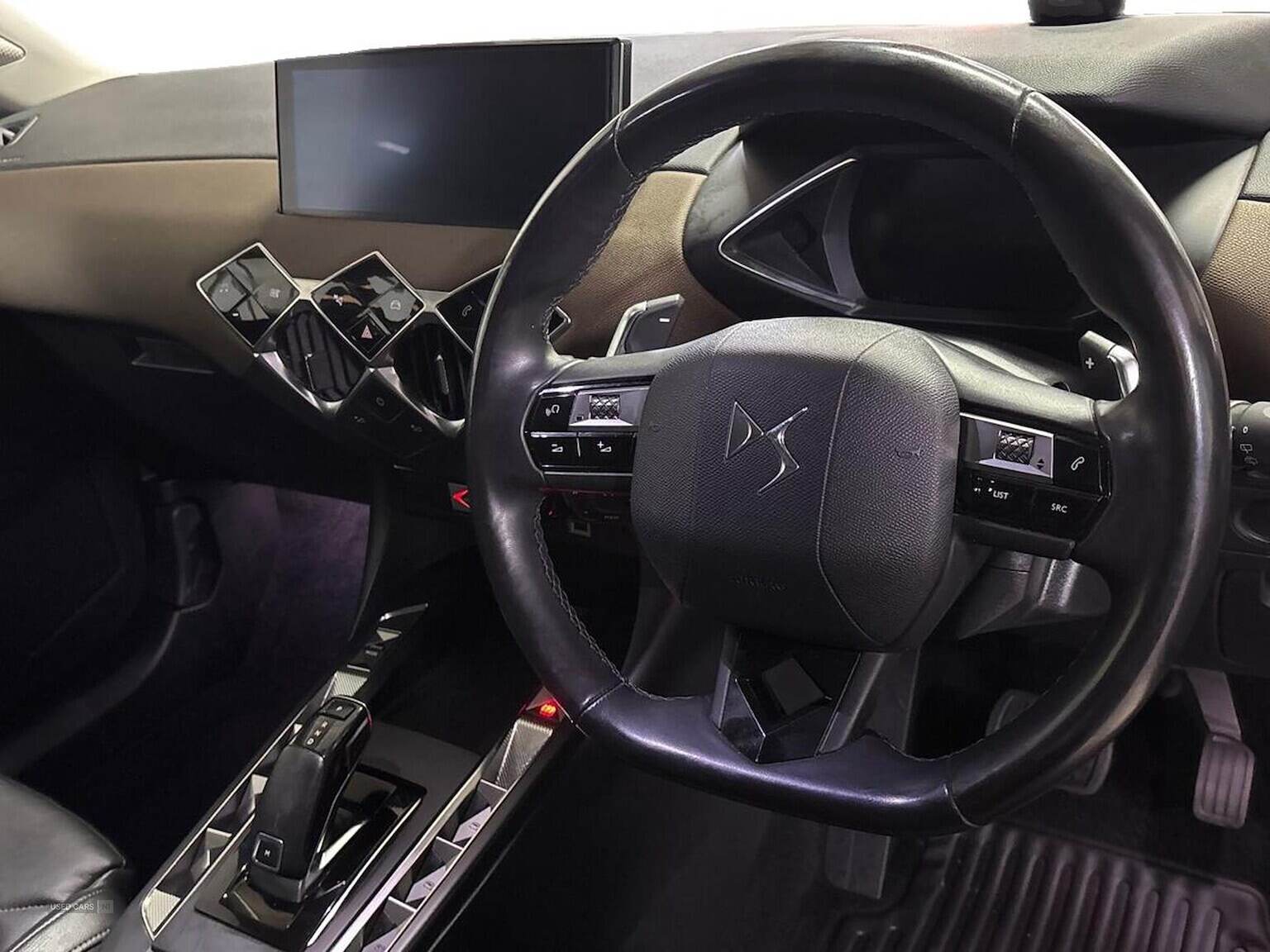 2019 DS DS3 CROSSBACK 1.2 Puretech 155 Prestige 5Dr Eat8
