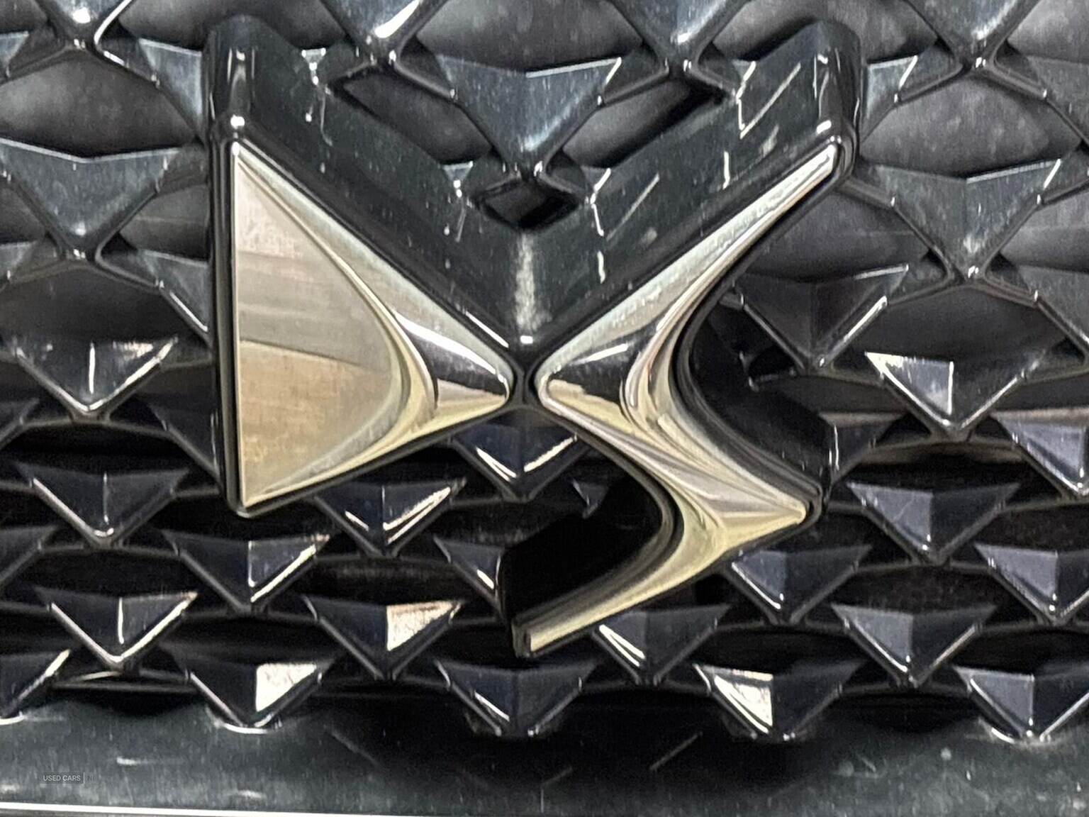 2019 DS DS3 CROSSBACK 1.2 Puretech 155 Prestige 5Dr Eat8