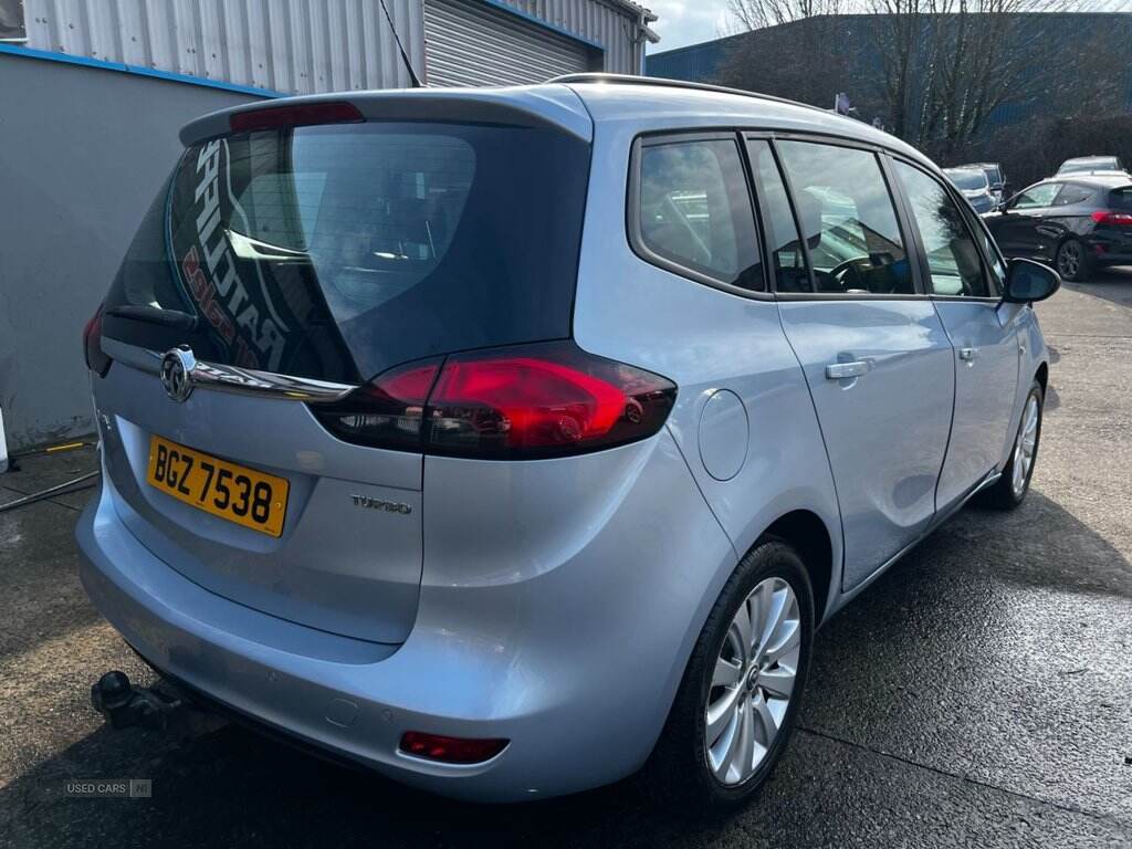 2016 Vauxhall Zafira Tourer 1.4i Turbo Design MPV 5dr Petrol Manual Euro 6 (140 ps)