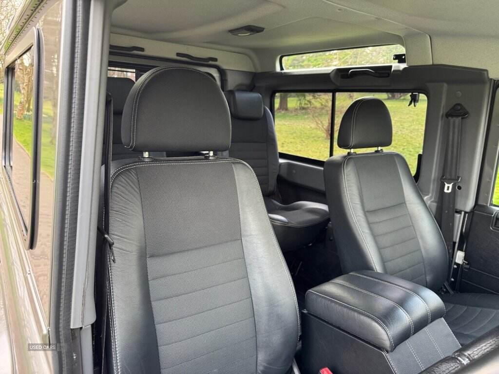 May 2008 Land Rover Defender XS Station Wagon TDCi
