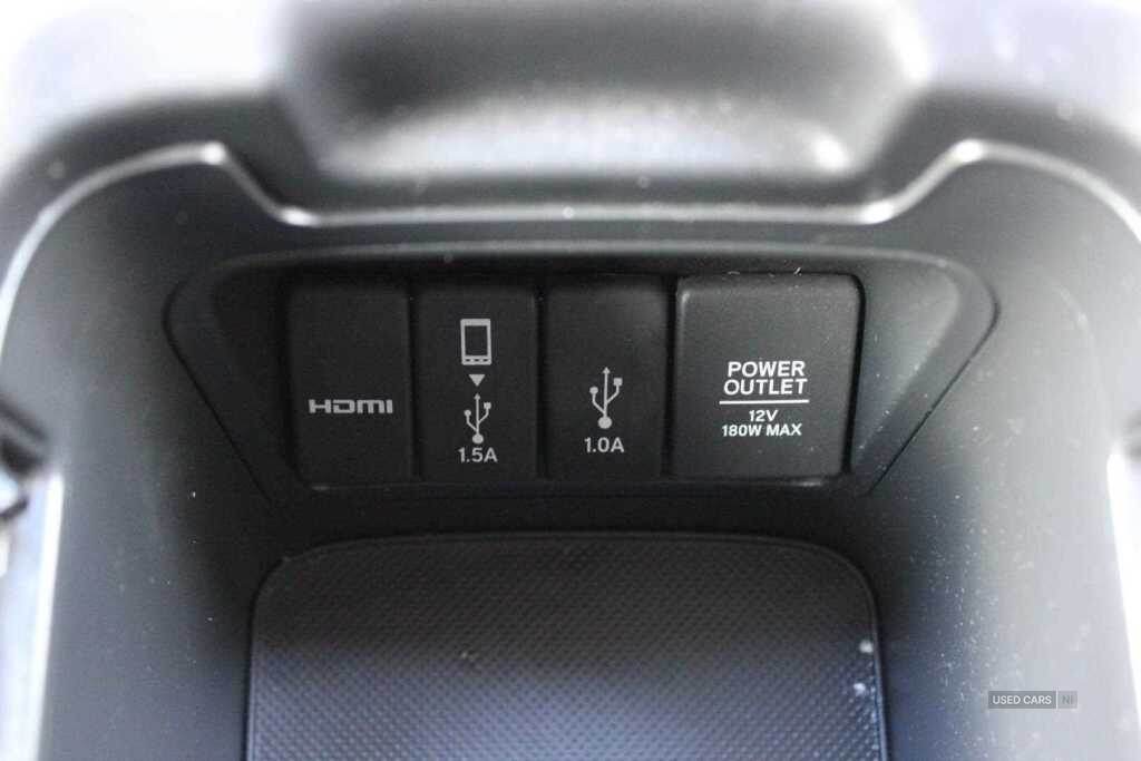 Nov 2019 Honda CR-V 2.0 i-MMD Hybrid SR 2WD 5dr eCVT