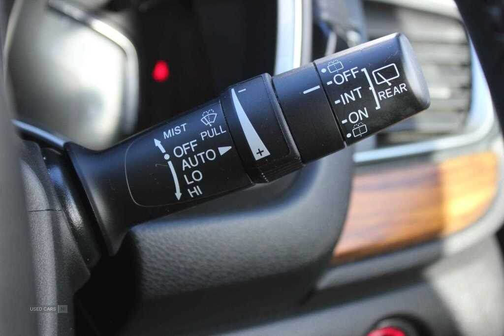 Nov 2019 Honda CR-V 2.0 i-MMD Hybrid SR 2WD 5dr eCVT