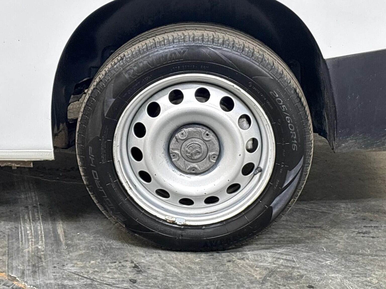Mar 2020 Vauxhall Combo CARGO 2300 1.5 Turbo D 100Ps H1 Edition Van
