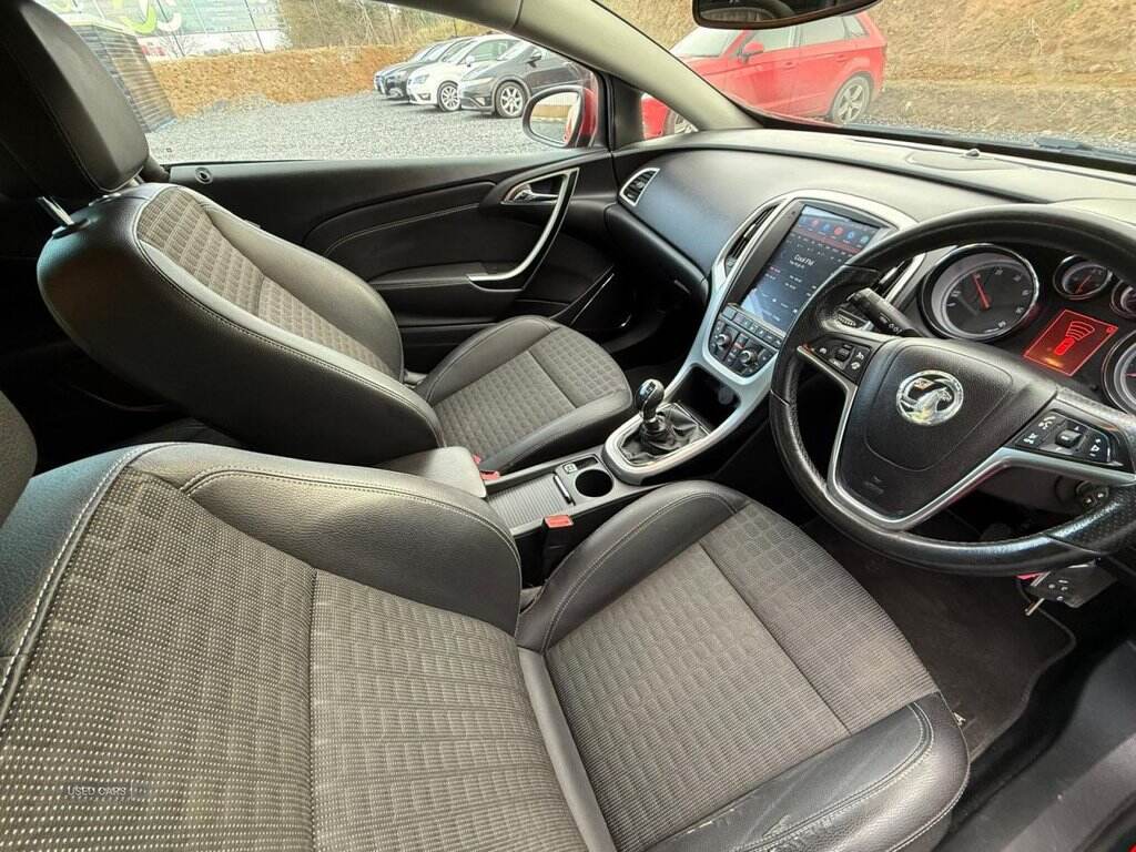 Jun 2012 Vauxhall Astra GTC 2.0 CDTi 16V SRi 3dr