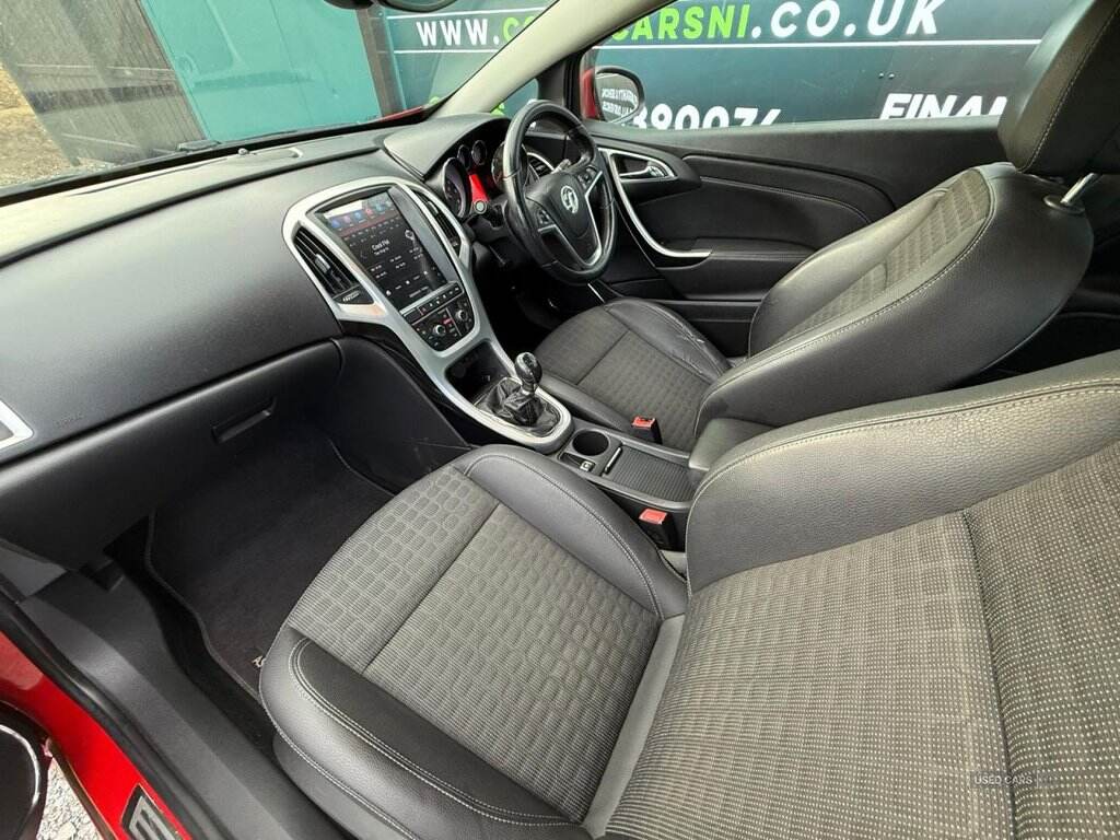 Jun 2012 Vauxhall Astra GTC 2.0 CDTi 16V SRi 3dr