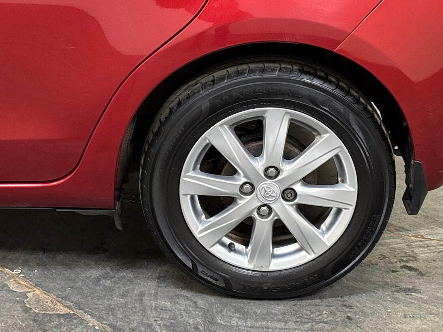 Apr 2013 Toyota Yaris 1.0 Vvt-I Tr 5Dr