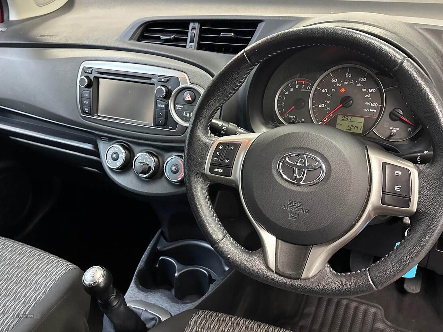 Apr 2013 Toyota Yaris 1.0 Vvt-I Tr 5Dr