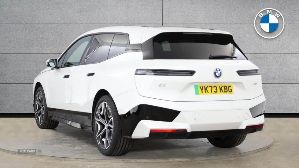 Feb 2024 BMW iX 240kW xDrive40 M Sport 76.6kWh 5dr Auto