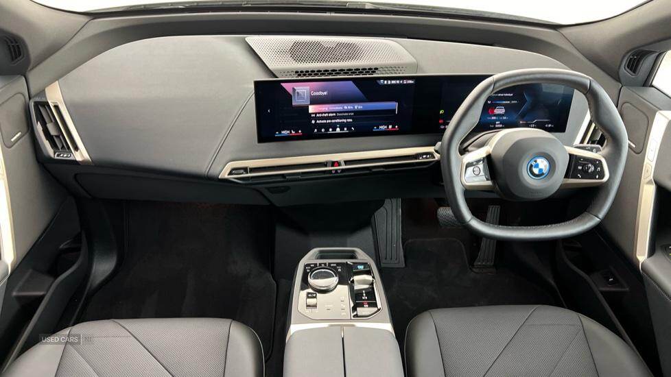 Feb 2024 BMW iX 240kW xDrive40 M Sport 76.6kWh 5dr Auto