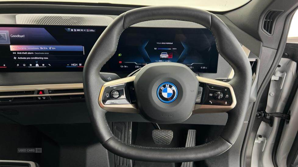 Feb 2024 BMW iX 240kW xDrive40 M Sport 76.6kWh 5dr Auto
