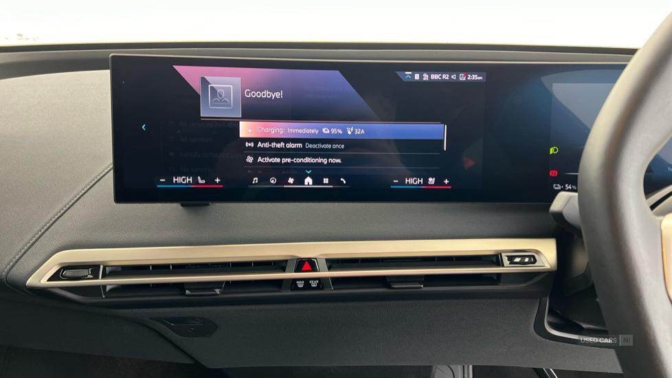 Feb 2024 BMW iX 240kW xDrive40 M Sport 76.6kWh 5dr Auto