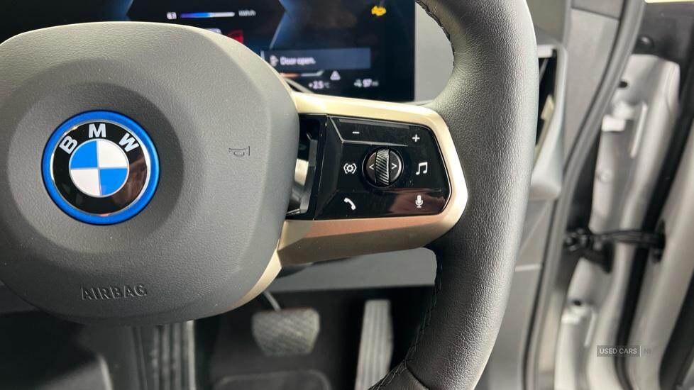 Feb 2024 BMW iX 240kW xDrive40 M Sport 76.6kWh 5dr Auto