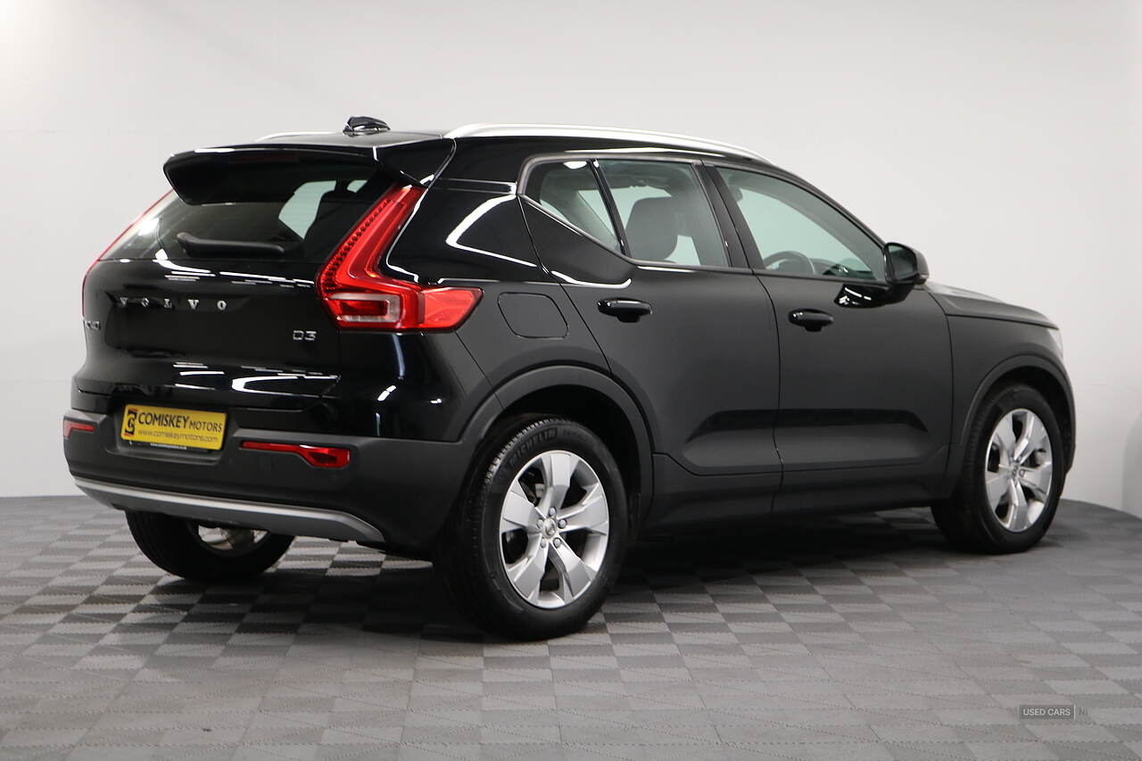 Jul 2020 Volvo XC40 2.0 D3 Momentum 5dr Geartronic