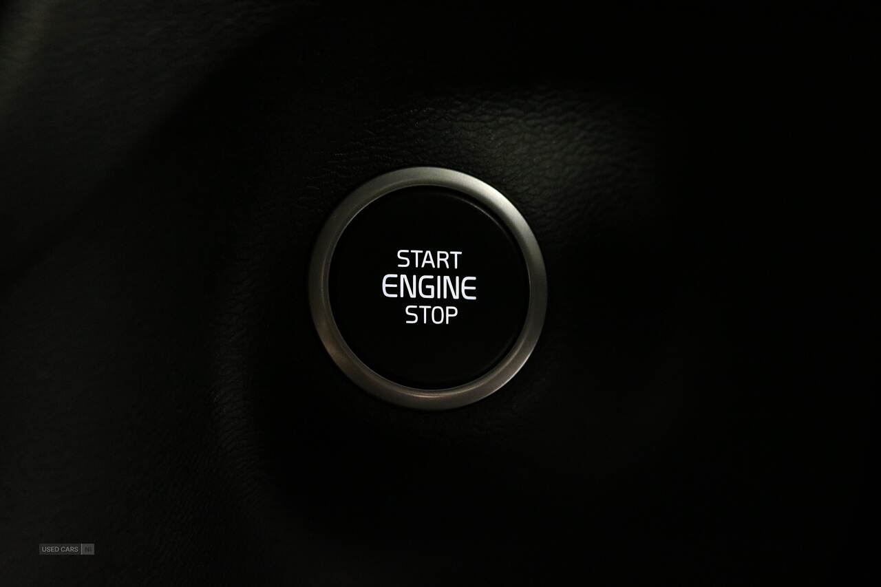 Jul 2020 Volvo XC40 2.0 D3 Momentum 5dr Geartronic