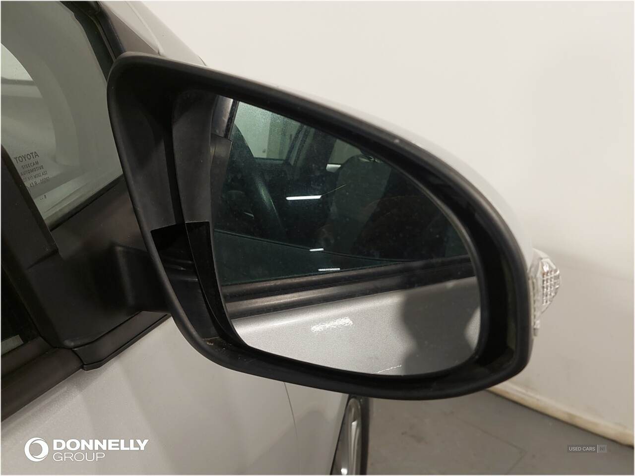 Sep 2018 Toyota Yaris 1.5 Hybrid Icon 5dr CVT