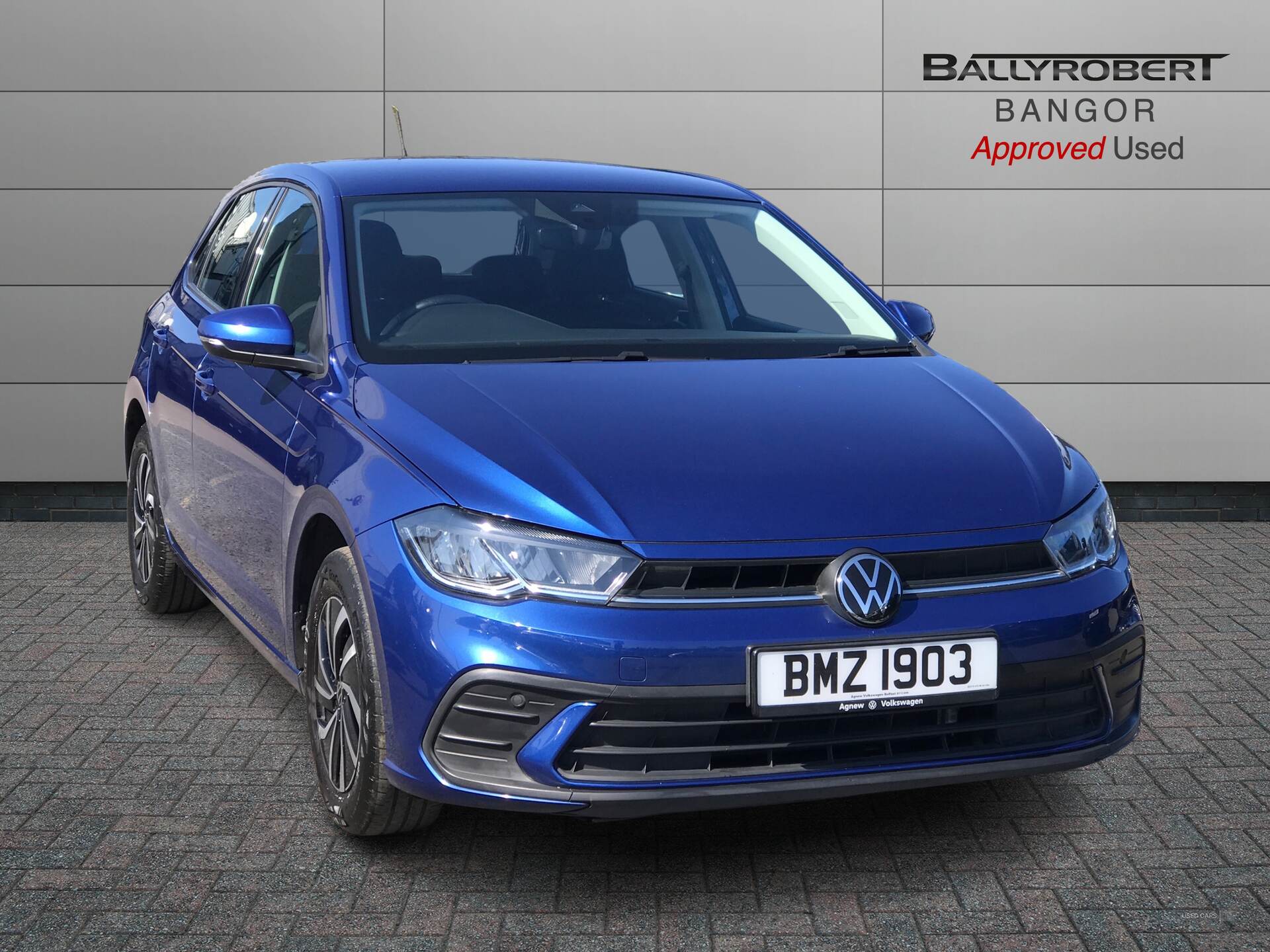 Jun 2023 Volkswagen Polo 1.0 Life 5dr