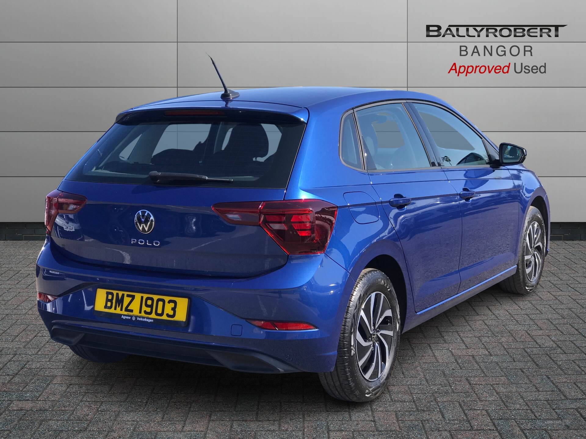 Jun 2023 Volkswagen Polo 1.0 Life 5dr