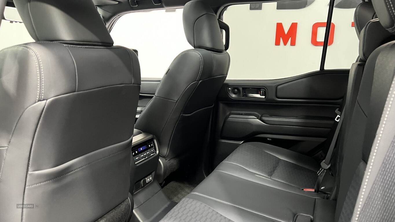 Mar 2025 Toyota Land Cruiser 2.8 D-4D 204 Invincible 5dr Auto 7 Seats