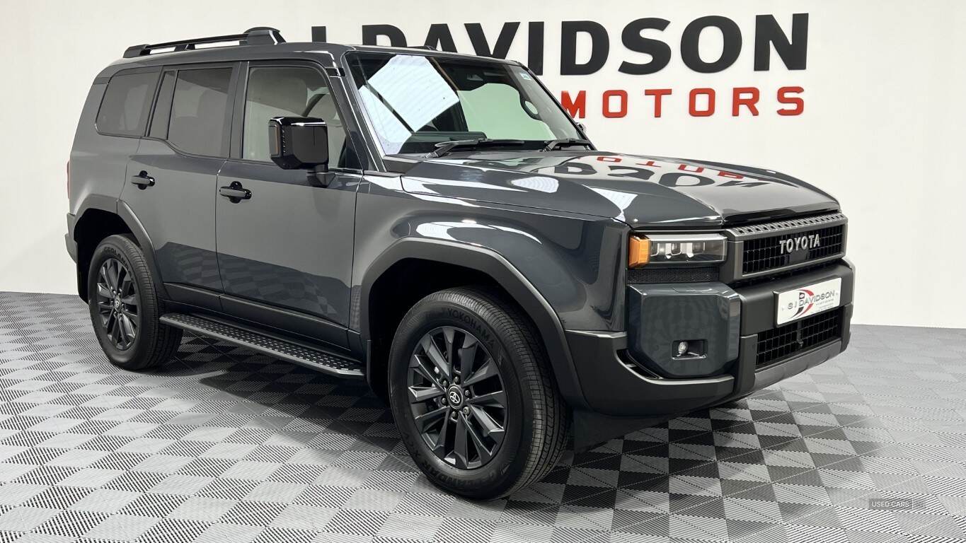 Mar 2025 Toyota Land Cruiser 2.8 D-4D 204 Invincible 5dr Auto 7 Seats