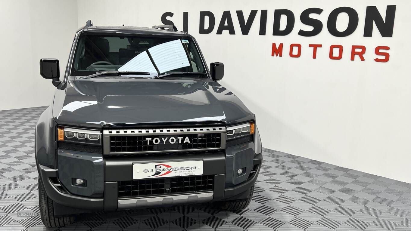 Mar 2025 Toyota Land Cruiser 2.8 D-4D 204 Invincible 5dr Auto 7 Seats
