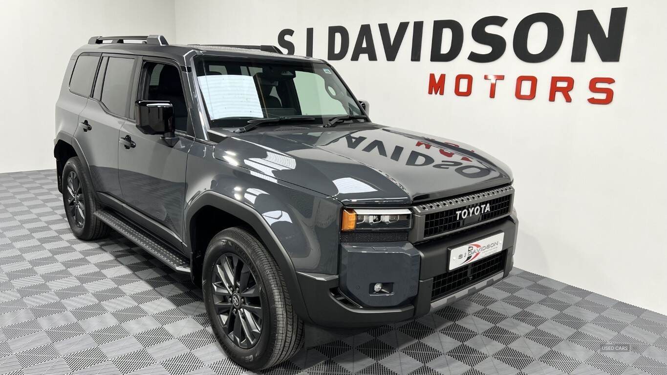 Mar 2025 Toyota Land Cruiser 2.8 D-4D 204 Invincible 5dr Auto 7 Seats